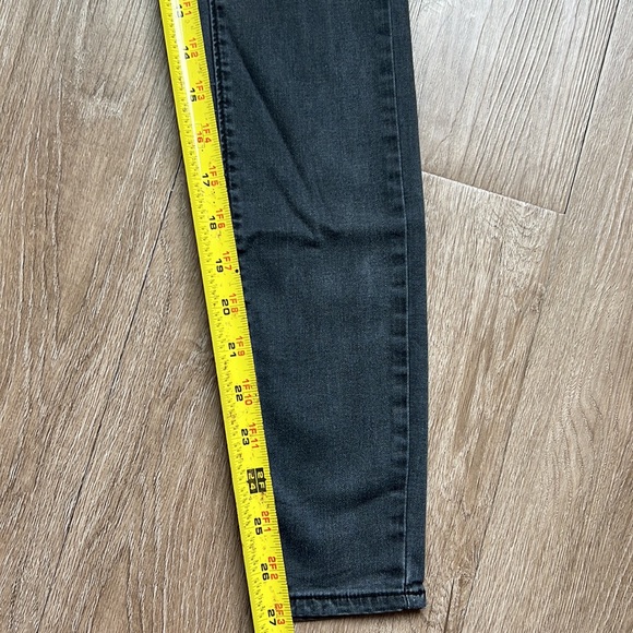 Bullhead Denim Junior’s Edgy Gray Skinny Jeans Size 24 - Picture 16 of 16